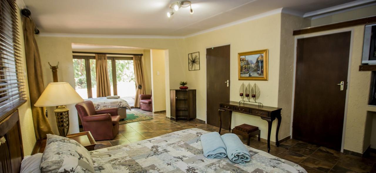 Benlize Lodge Hartbeespoort Room photo